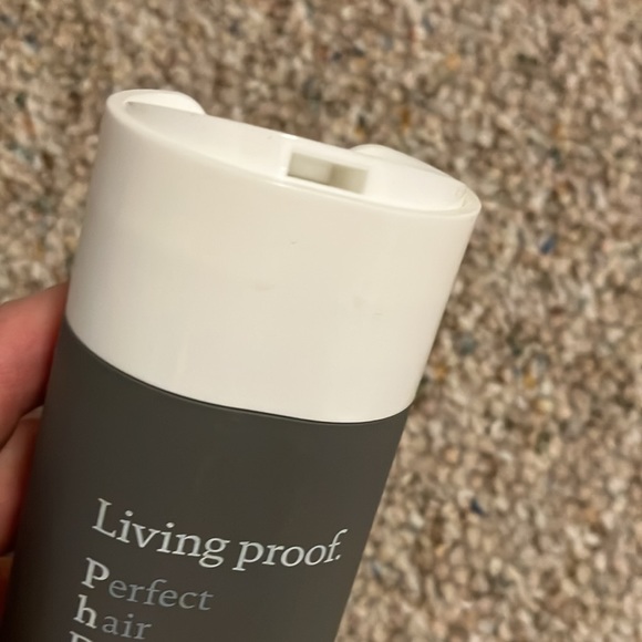 Living Proof PhD conditioner - Picture 5 of 5